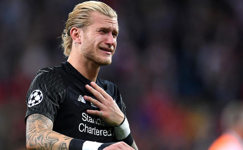 foto loris karius menangis usai lakukan blunder di final liga champions liverpool vs real madrid
