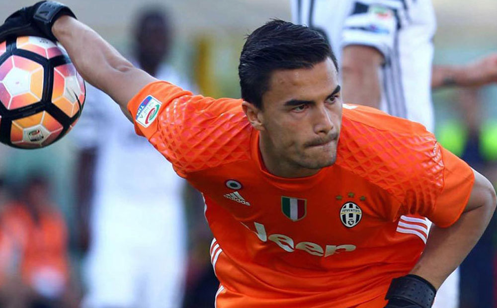 Emil Audero Mulyadi - kiper juventus berdarah Indonesia