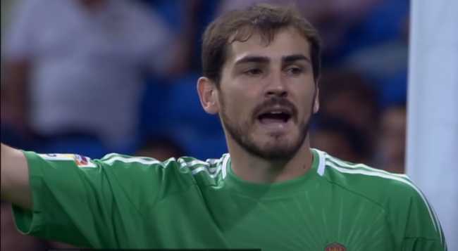 Iker Casillas Pensiun