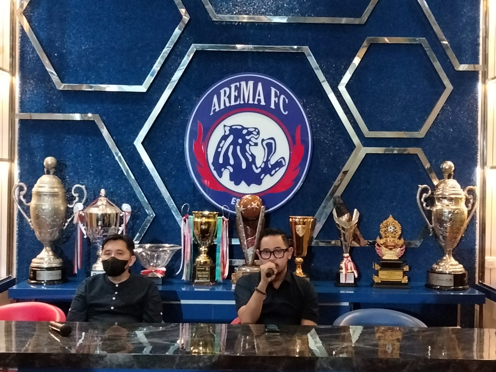 Juragan 99 Mundur Dari Jabatan Sebagai Presiden Arema FC