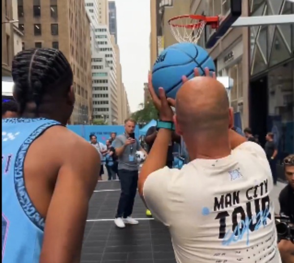 Pep Guardiola Ternyata Jago Main Basket Juga Lo...