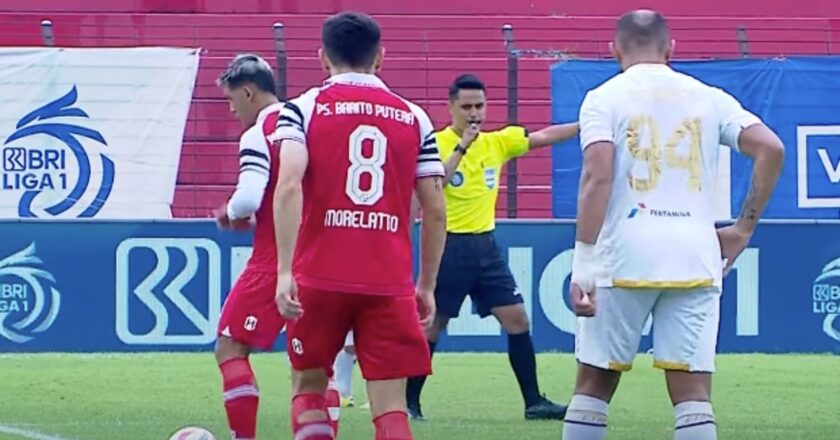 Hasil Liga 1: Babak Pertama, Arema FC Unggul 1-0 Atas Barito Putera