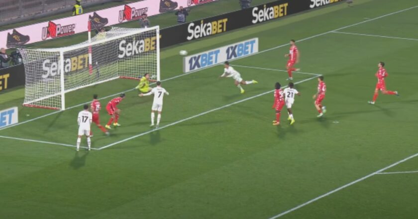 Hasil Pertandingan Monza Vs AC Milan: Gol Tunggal Reijnders Menangkan Rossoneri di U-Power Stadium