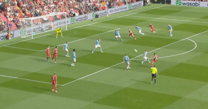 Preview dan Prediksi Skor Nottingham Forest vs Liverpool: Duel Seru di Puncak Klasemen