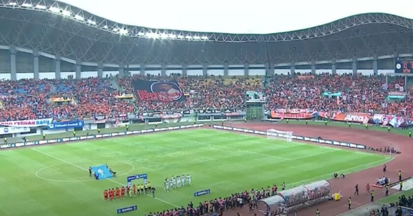 Hasil Pertandingan Persija Jakarta vs Persib Bandung: Duel Sengit Berakhir Imbang 2-2