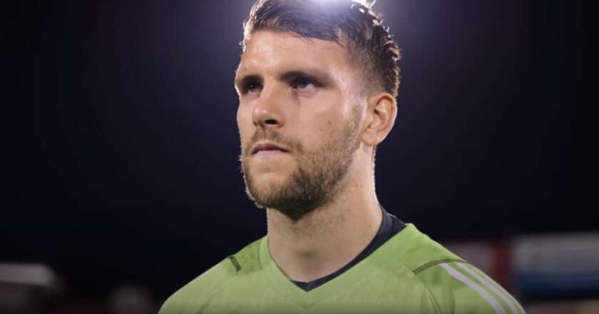 Maarten Paes: Profil dan Statistik Pemain