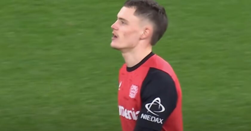 Florian Wirtz: Profil dan Statistik