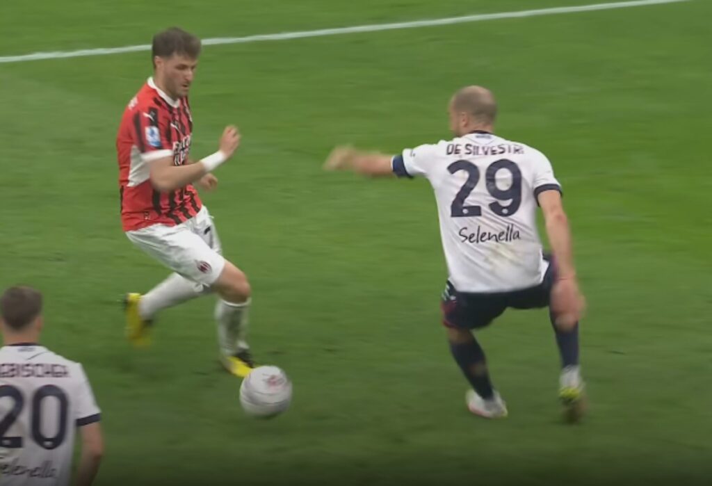 Hasil AC Milan vs Bologna: Comeback Brilian Rossoneri Menang 3-1 di San Siro