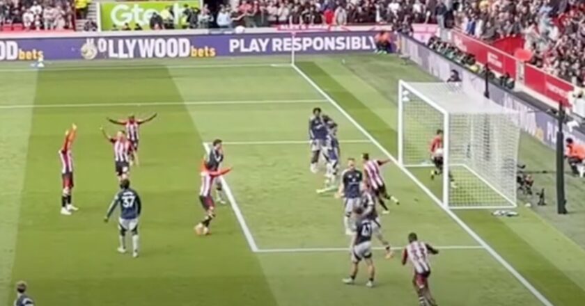 Hasil Liga Inggris Brentford vs Manchester United: 4-3, Laga Gila di Gtech Community Stadium, Setan Merah Kembali Tumbang
