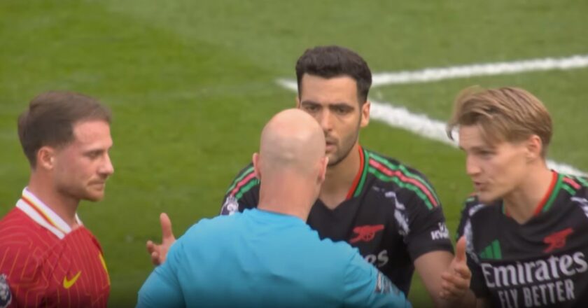 Hasil Liverpool vs Arsenal: Dramatis! Liverpool vs Arsenal Berakhir Imbang 2-2, Gol Dianulir dan Kartu Merah Warnai Laga