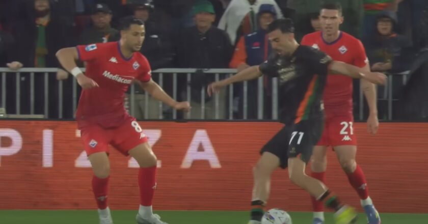 Hasil Venezia vs Fiorentina: Venezia Tumbangkan Fiorentina 2-1, Keluar dari Zona Degradasi untuk Pertama Kalinya Sejak Pekan Kedua