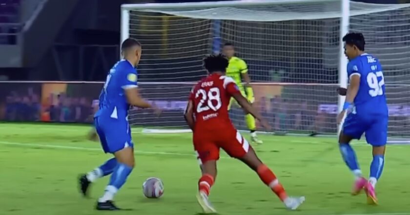 Preview Pertandingan dan Prediksi Skor Persib Bandung vs Persis Solo, Sabtu 24 Mei 2025: Laga Pamungkas Sang Juara BRI Liga 1 Lawan Tim Papan Tengah