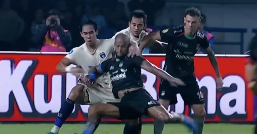 Preview Pertandingan dan Prediksi Skor Persita vs Persib: Misi Selamatkan Musim Hadapi Sang Juara!