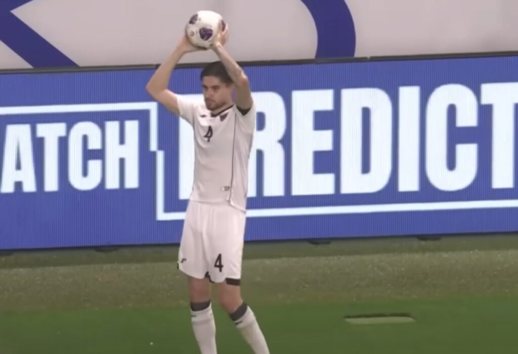 Apes! Kevin Diks Cedera Lagi Lawan Jepang, Timnas Indonesia Kehabisan Bek Kanan