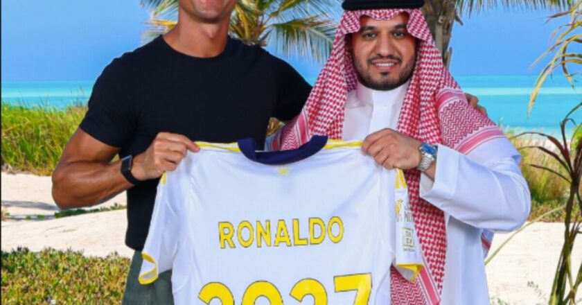 Cristiano Ronaldo Resmi Perpanjang Kontrak di Al-Nassr hingga 2027, Targetkan 1.000 Gol dan Piala Dunia 2026