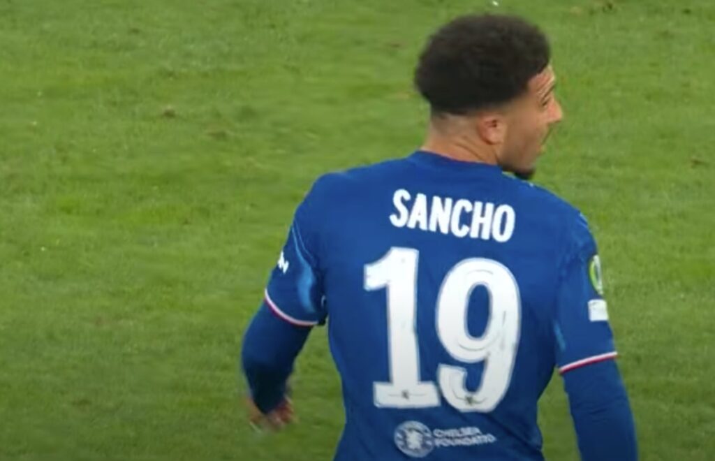 Jadon Sancho Siap Tinggalkan Manchester United, Napoli Jadi Favorit! Ini Keuntungan Bagi Setan Merah