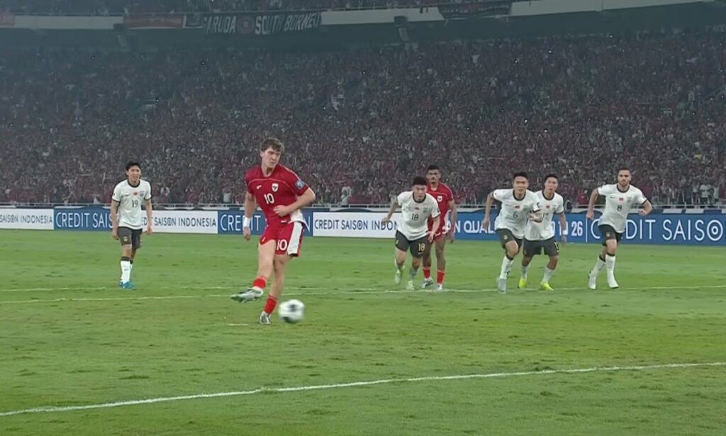Ole Romeny Ternyata Pikirkan Perasaan Ibunya Saat Akan Ambil Penalti Lawan China