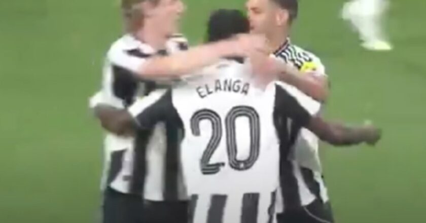 Antony Elanga Buka Kran Gol Newcastle United di Friendly Match Arsenal vs Newcastle United