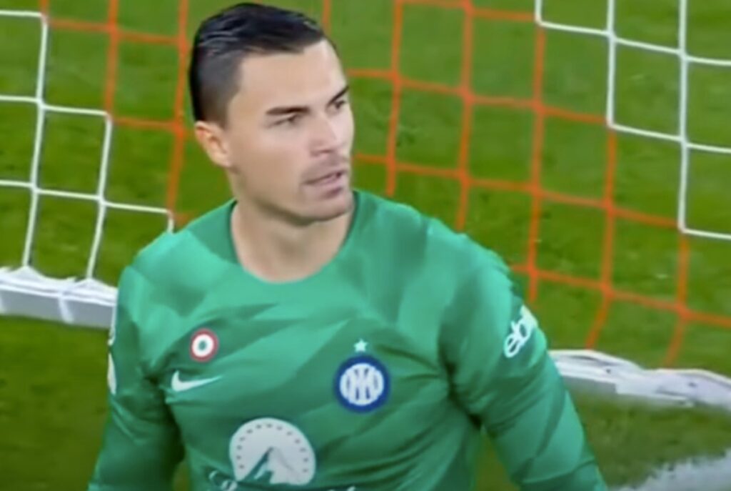 Emil Audero Gabung Cremonese, Resmi Balik ke Serie A dan Siap Tantang Maarten Paes di Timnas