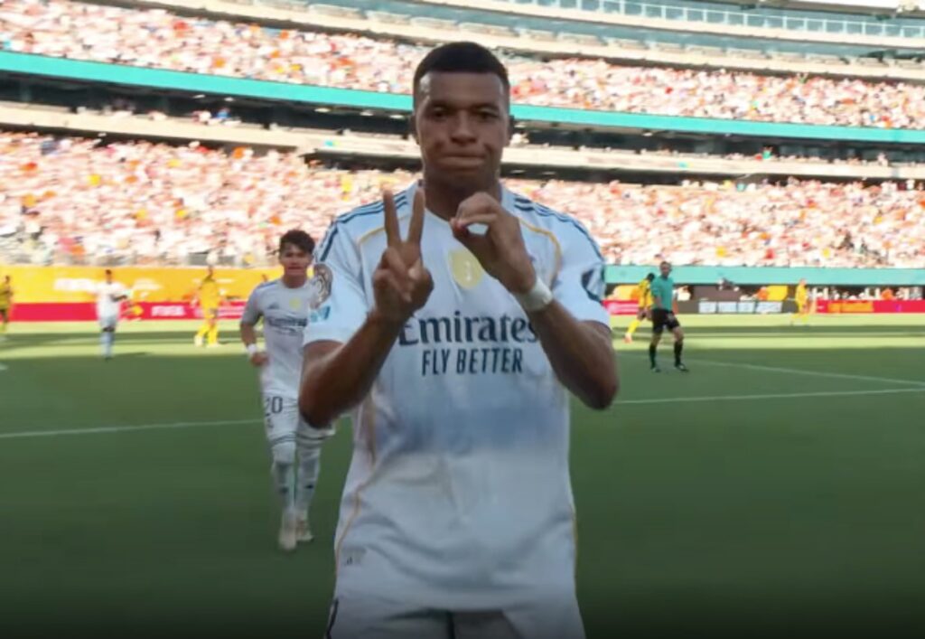 Kylian Mbappe Selebrasi Nomor 20 untuk Hormati Mendiang Diogo Jota