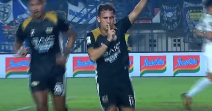 Saksikan Live Streaming ISL All Stars vs Dewa United di Vidio Malam Ini, Perebutan Juara 3 Piala Presiden 2025!