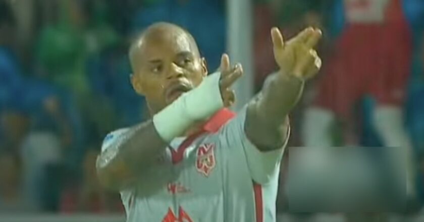 Drama Enam Gol! Malut United Tahan Imbang Bali United di Laga Penuh Ketegangan