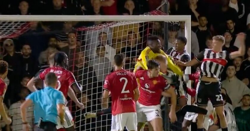 Hasil Grimsby Town vs Manchester United: Setan Merah Tersingkir Lewat Drama Adu Penalti 12-11