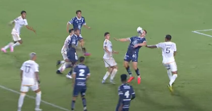 Hasil LA Galaxy vs Pachuca: Drama Gol Telat, Galaxy Melaju dengan Kemenangan Tipis