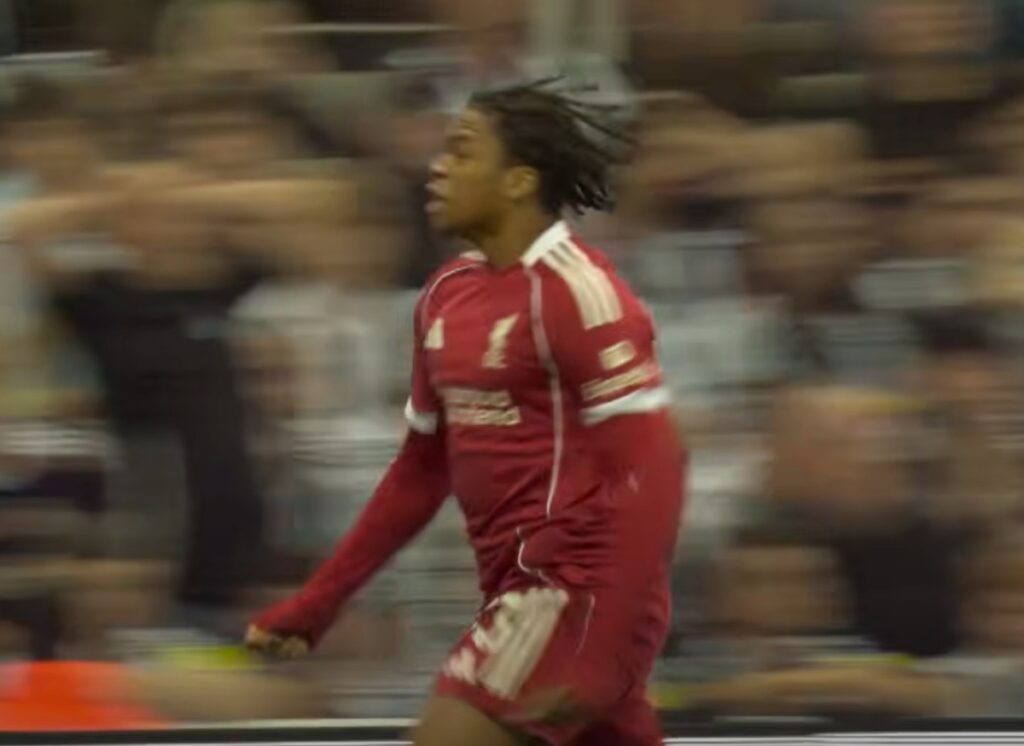 Hasil Newcastle United vs Liverpool: Gol Pemain 16 Tahun Rio Ngumoha Bawa The Reds Menang Dramatis 3-2
