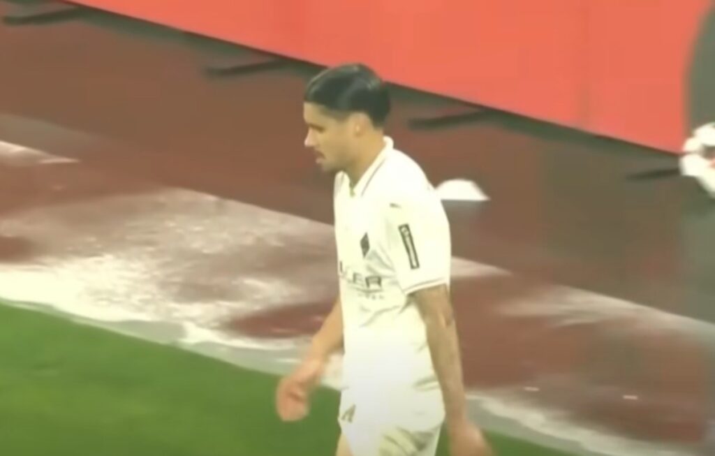 Kevin Diks Cetak Gol, Borussia Monchengladbach Rayakan Ulang Tahun ke-125 dengan Kemenangan Manis atas Valencia