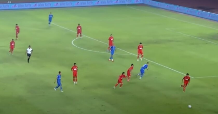 Link Live Streaming Persib vs Semen Padang BRI Liga 1 2025: Nonton Gratis di HP dan TV!