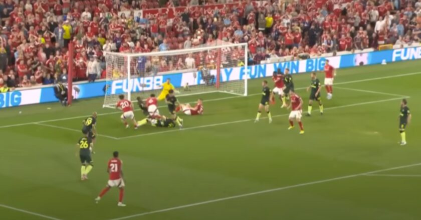 Live Streaming Nottingham Forest vs Brentford Malam Ini, Minggu 17 Agustus 2025