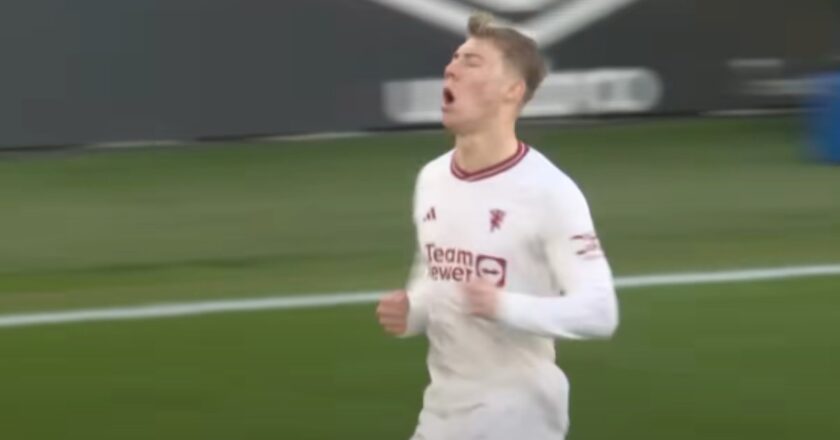 MU Cadangkan Rasmus Hojlund, Sinyal Pindah ke Milan Makin Kencang