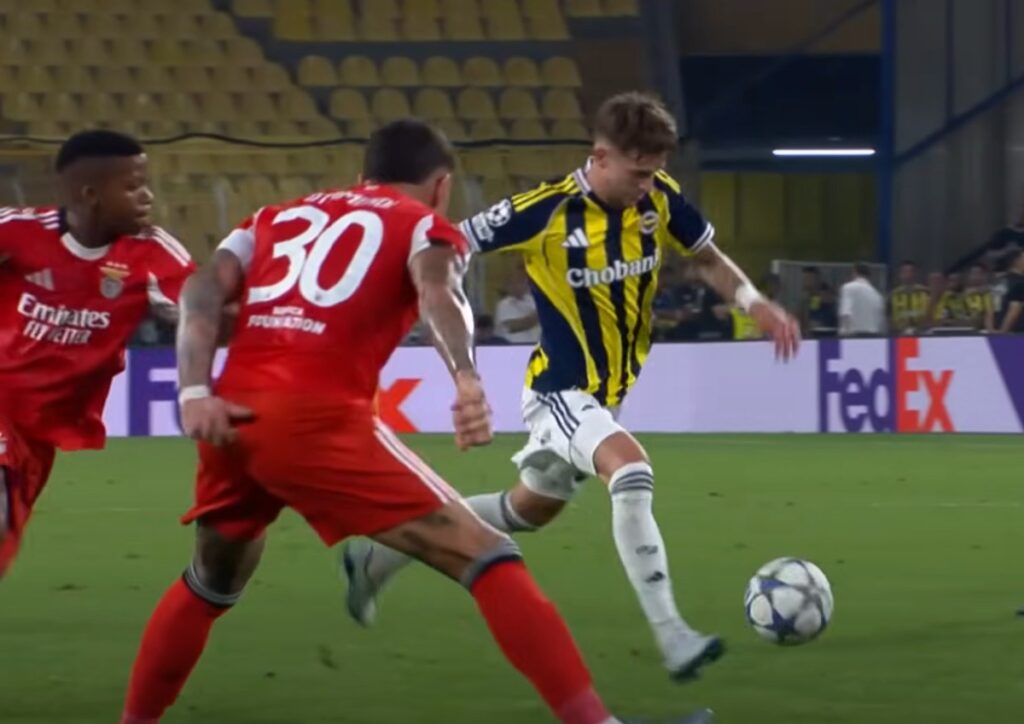 Prediksi Skor Benfica vs Fenerbahce: Preview Pertandingan Duel Sengit Penentuan Tiket Liga Champions