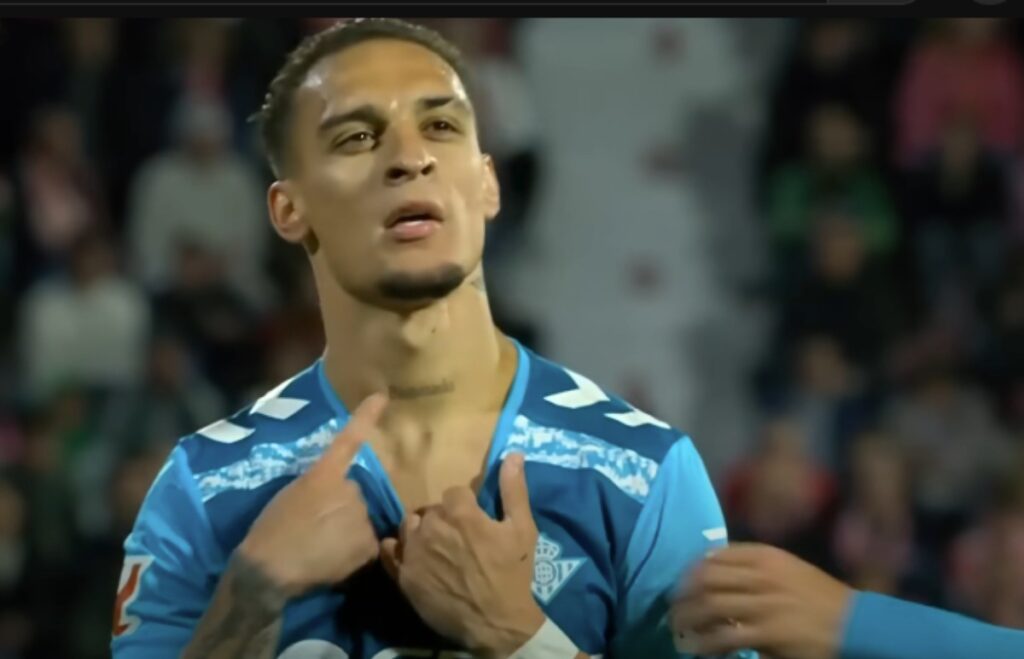 Transfer Antony ke Real Betis Batal? Real Betis Tiba-Tiba Tarik Diri karena Masalah Ini