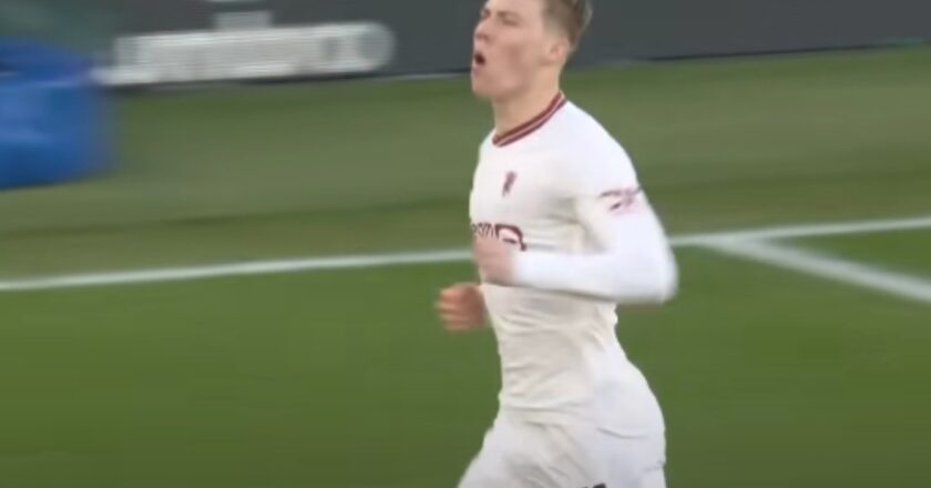 Transfer Mengejutkan? MU Berpeluang Tukar Hojlund dengan Kiper AC Milan!