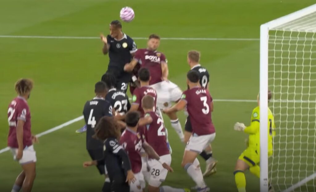 West Ham Dibantai Chelsea 1-5, Ini 4 Fakta Mengejutkan Tersisa dari London Stadium!