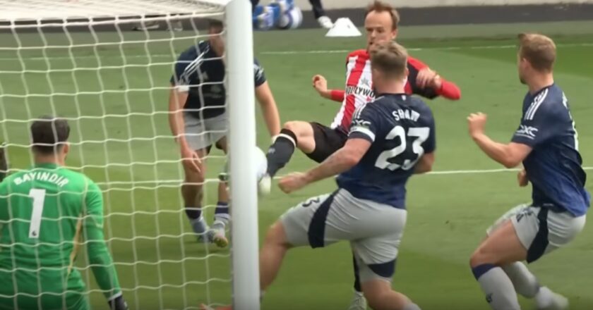 Prediksi Brentford vs Manchester United: Duel Ketat di Lini Tengah, Šeško Jadi Tumpuan Gol Setan Merah
