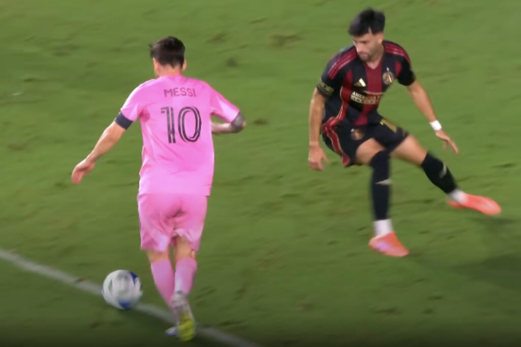 Gol Tendangan Pisang Lionel Messi Antar Inter Miami Unggul atas Atlanta United di MLS 2025