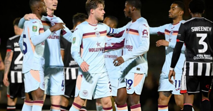 Hasil Carabao Cup: Brentford Hancurkan Grimsby Town 5-0, Gol Mengalir Deras Sejak Babak Pertama