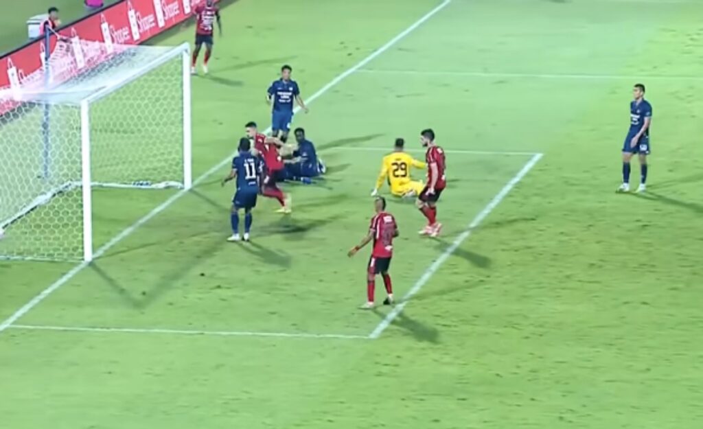 Link Live Streaming Bali United vs Persita, Sabtu 25 Oktober 2025