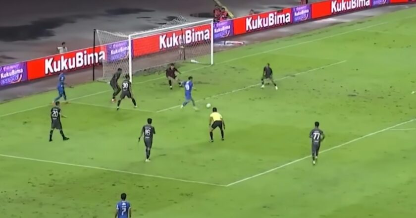 Link Live Streaming Persib Bandung vs Persis Solo Malam Ini, Laga Sengit di GBLA