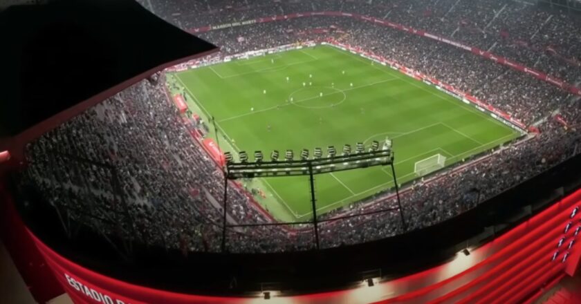 Link Live Streaming Sevilla vs Barcelona: Jadwal, Preview, dan Prediksi Skor La Liga 2025 Malam Ini