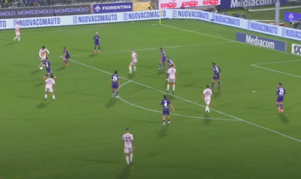 Prediksi Fiorentina vs AS Roma: Gengsi Tinggi di Artemio Franchi, Siapa Lebih Tajam?