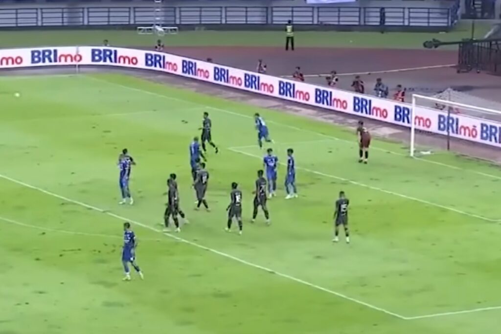 Prediksi Persib Bandung vs Persis Solo Malam Ini, Senin 27 Oktober 2025- Misi Pangeran Biru Amankan Poin Penuh di GBLA