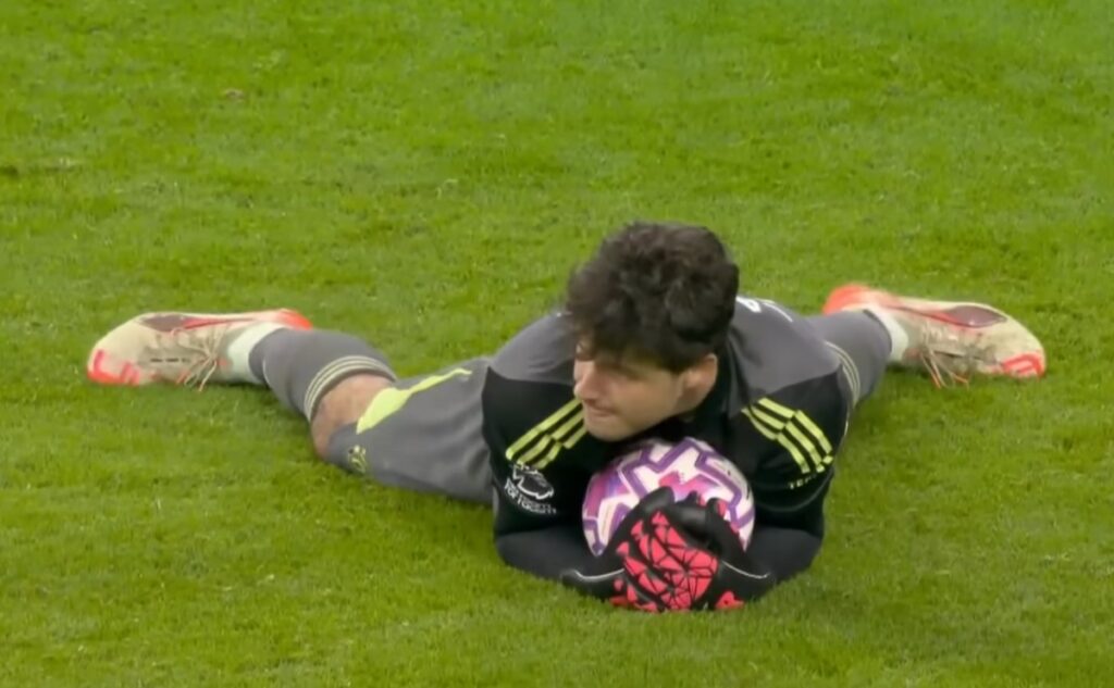 Senne Lammens Jadi Tembok Baru Manchester United, Statistiknya Kalahkan Semua Kiper Premier League