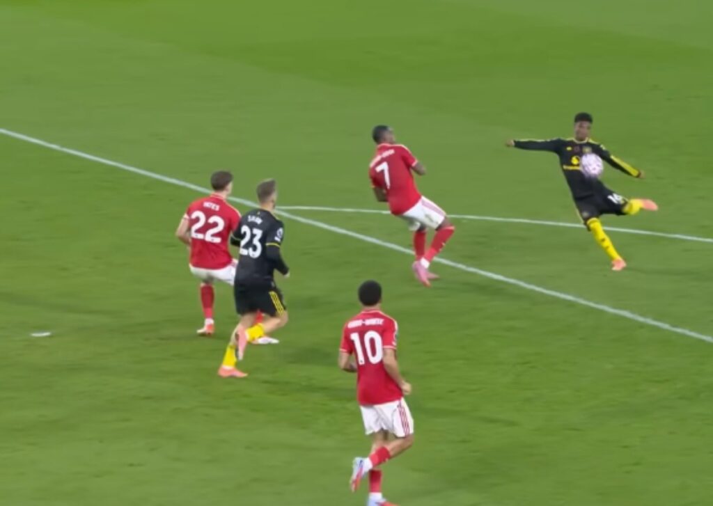 Gol Roket Amad Diallo di Menit 81 Selamatkan Manchester United dari Kekalahan di Kandang Nottingham Forest!